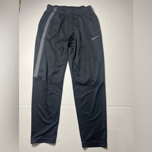 Nike Dri Fit Running/Light Weight Pants Black Men’s Size Large Slight Pilling